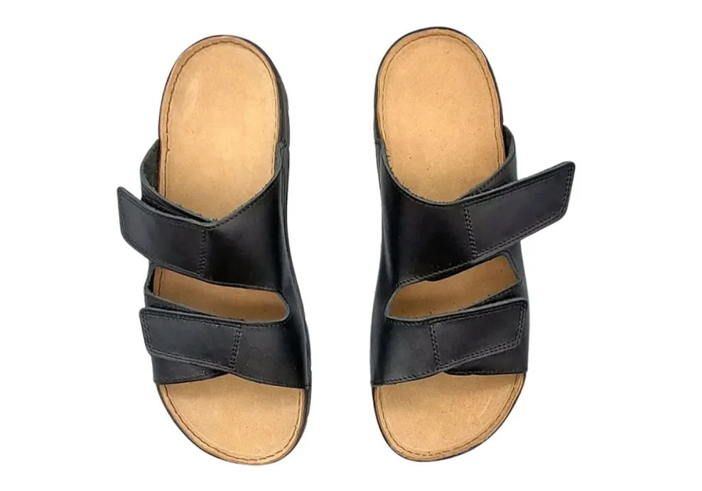 Muske natikace sa cickom crna3