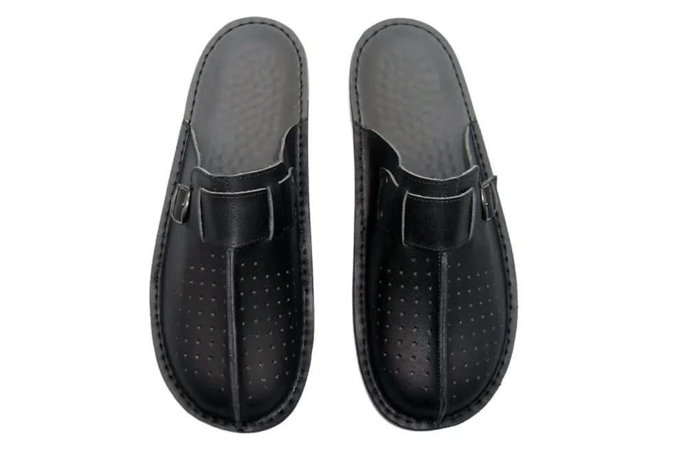 Zatvorene natikace za muskarce crna4