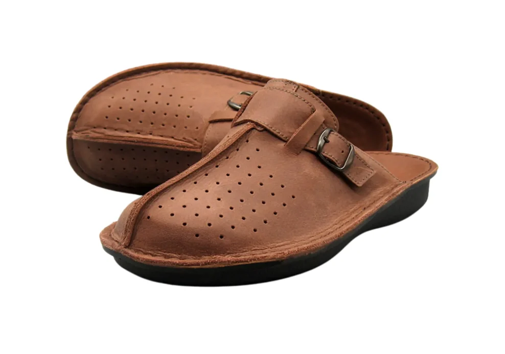 Zatvorene natikace za muskarce smeda3