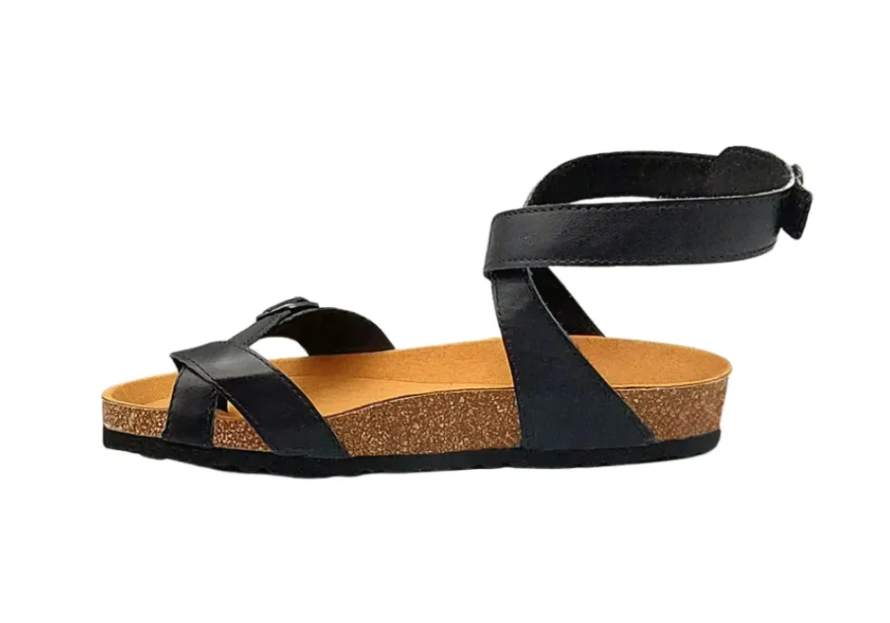 Zenske kozne sandale s remenima crna2