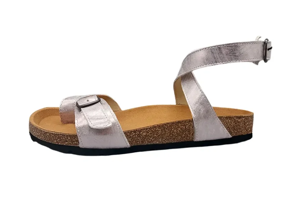 Zenske kozne sandale s remenima srebrna