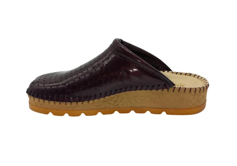 Dark cherry lacqured 20221005 154626