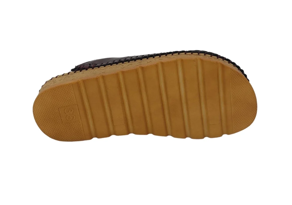 Dark cherry lacqured 20221005 154638