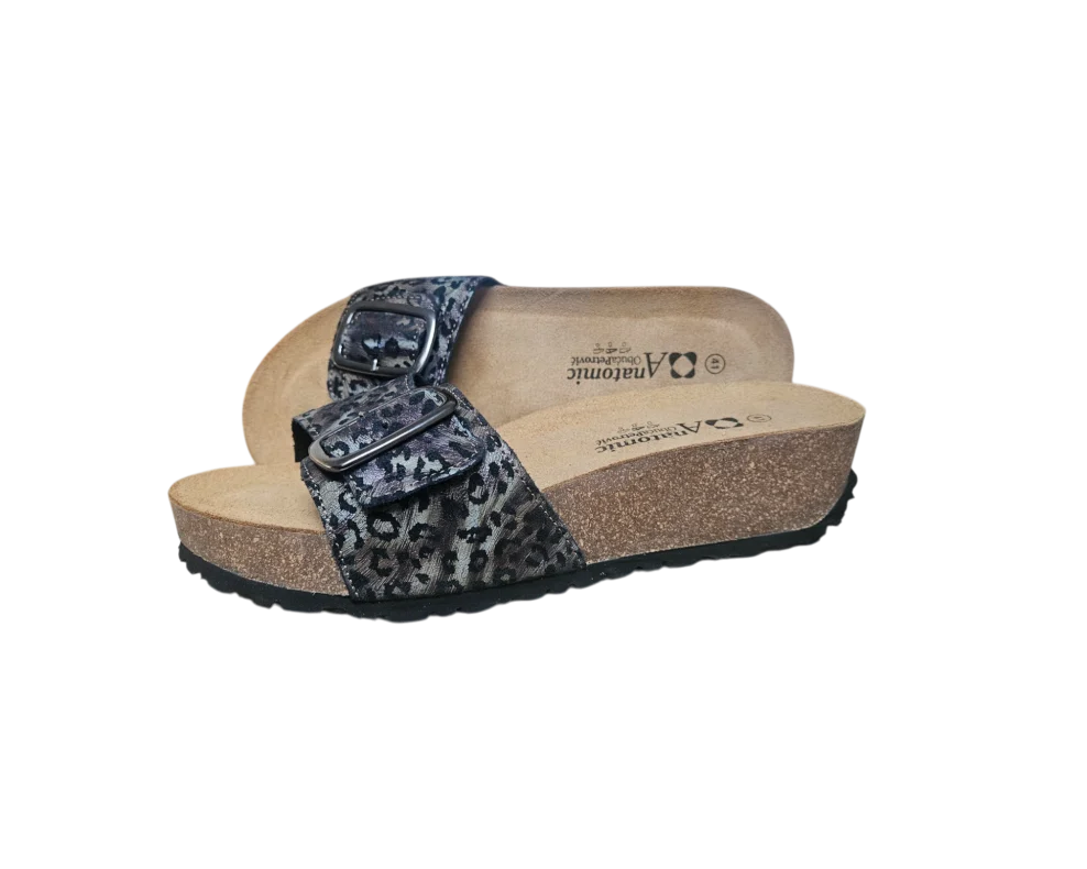 Kožne natikače, sa mekanim anatomskim gazištem , povišene (4)