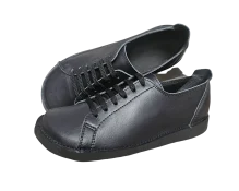 udobne crne kozne cipele zenske petrovic