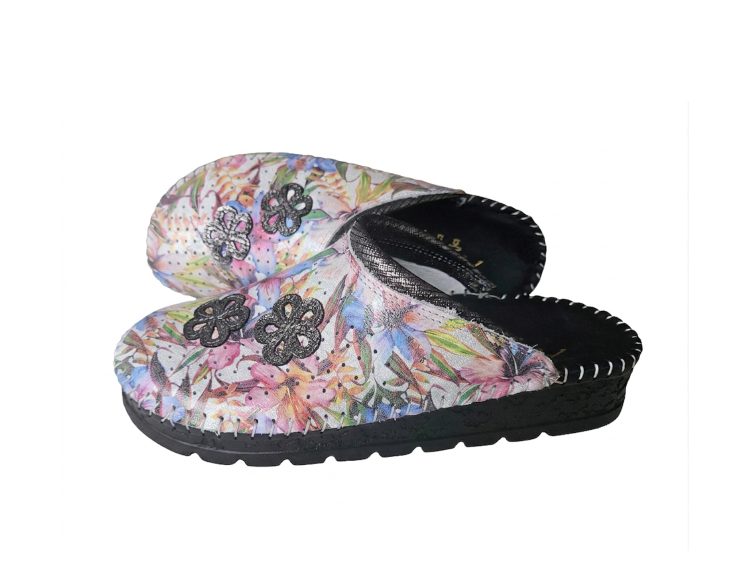 klompe šarene cvijetni uzorak