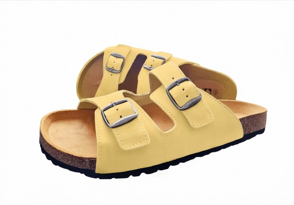 pastelno zute sandale